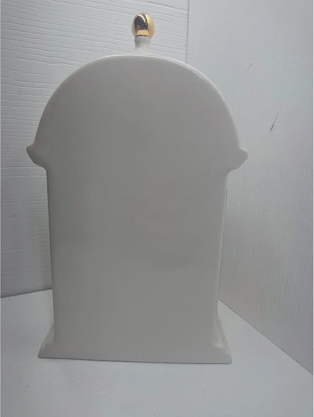 Thomas Kinkade top trim